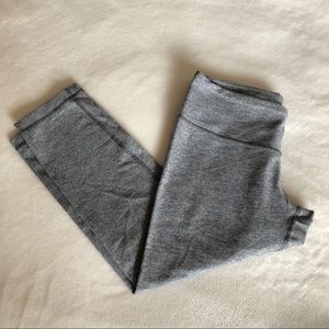 Lululemon Wunder Under Gray Crop Size 8
